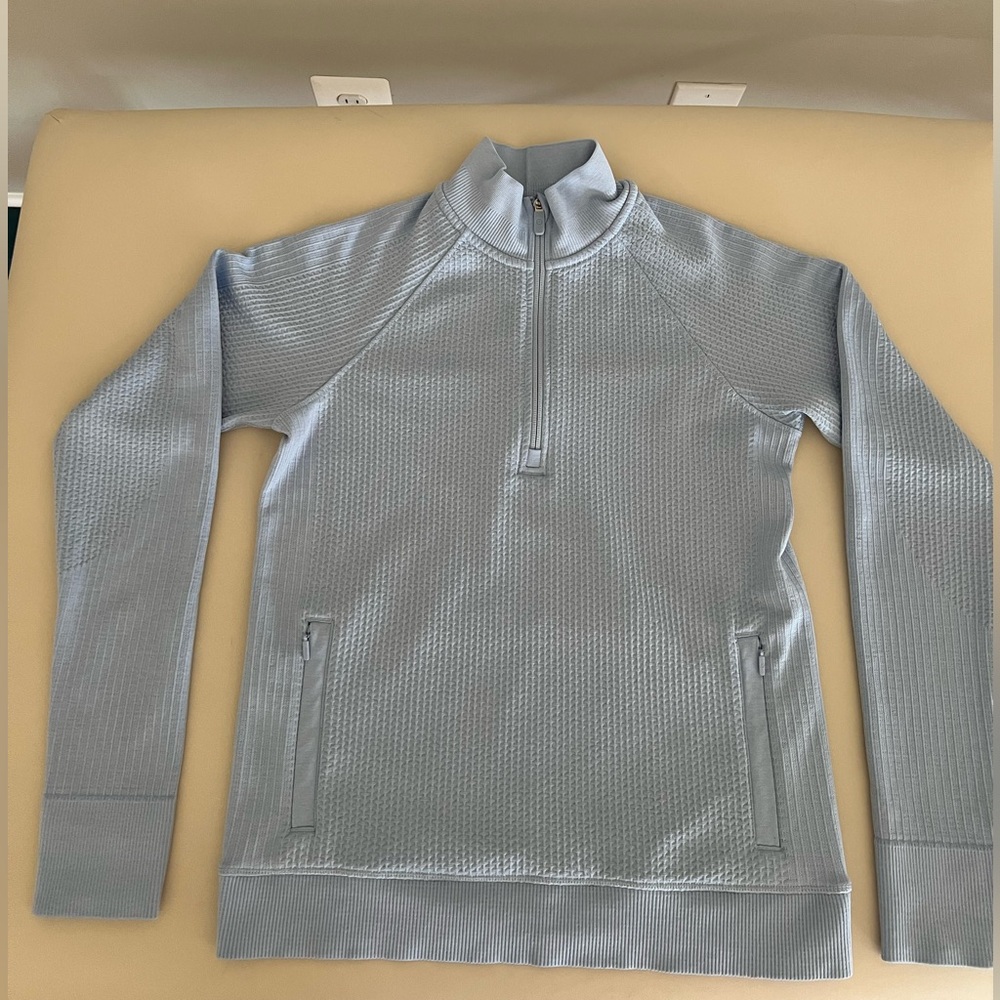 LULULEMON ATHLETICA Women’s Quarter Zip Sweater in Beautiful Perwinkle